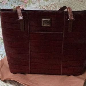 Dooney & Bourke handbag